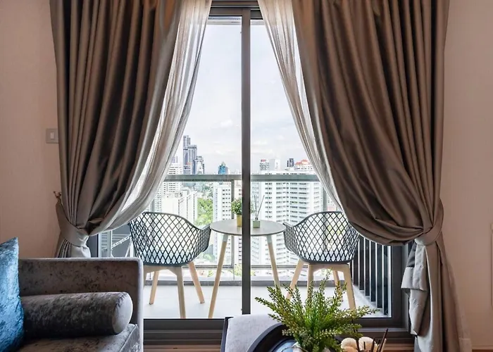Private 2 Bath&bed•freeshuttlebts•empheremalls شقة *