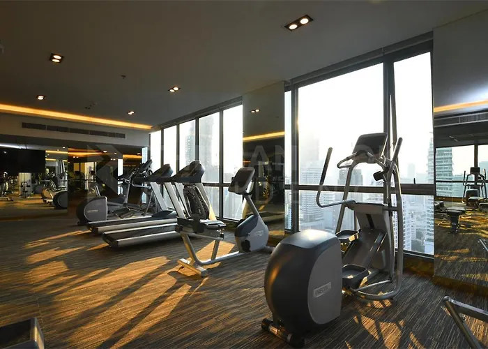 Private 2 Bath&bed•freeshuttlebts•empheremalls شقة